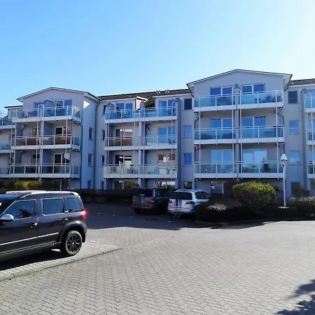 Yacht Harbor Kuehlungsborn-east Vakantiehuis *